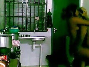 पोर्न वीडियो भावुक गोरा के साथ प्यार करता है, भाग 2. हिंदी सेक्सी फिल्म फुल सुनहरे बालों वाली, बड़े स्तन की श्रेणियाँ।