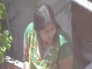 यंग राचेल हिंदी में  ...